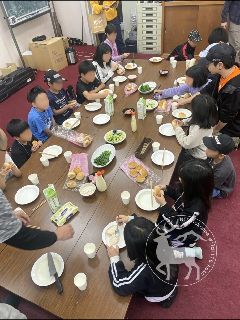 朝食