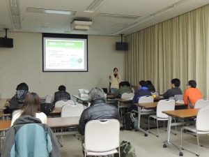 室内講義の様子