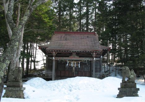 photo of Shinto shrine
